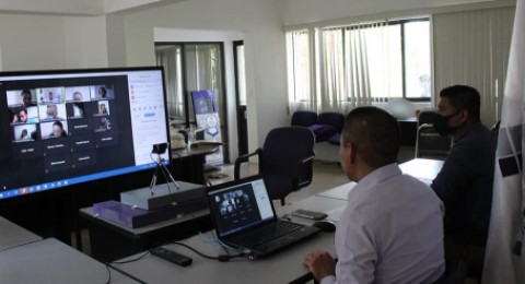 <a href="/comunicacionsocial/participan-mas-de-200-personas-en-primer-ciclo-de-capacitaciones-virtuales-del">Participan más de 200 personas en primer ciclo de capacitaciones virtuales del IMIPE</a>