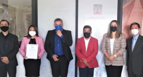 <a href="/comunicacionsocial/recibio-ceagua-reconocimiento-por-obligaciones-en-transparencia">RECIBIÓ CEAGUA RECONOCIMIENTO POR OBLIGACIONES EN TRANSPARENCIA</a>