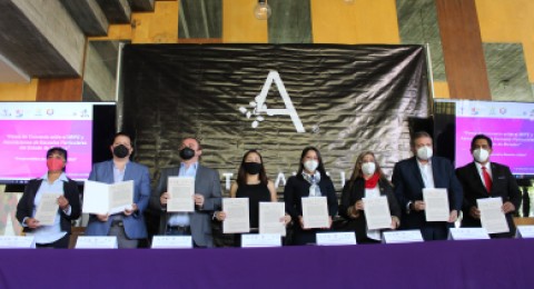 <a href="/comunicacionsocial/en-marcha-sinergia-por-la-educacion-entre-el-imipe-y-asociaciones-educativas">En marcha “Sinergia por la Educación” entre el IMIPE y asociaciones educativas</a>