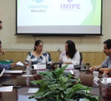 Fotografía de la Firma de convenio entre autoridades